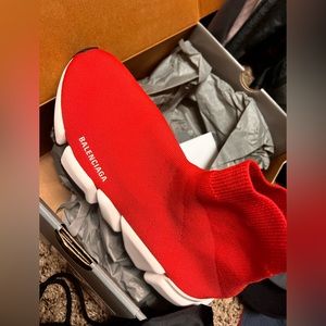 Balenciaga speed 2.0 shoes. Wore once. Size 43/10 With box and dust cover